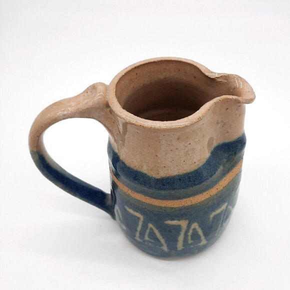 Vintage Studio Handcrafted Pottery Blue & Beige Stoneware Cream Pitcher Signed - Picture 4 of 9